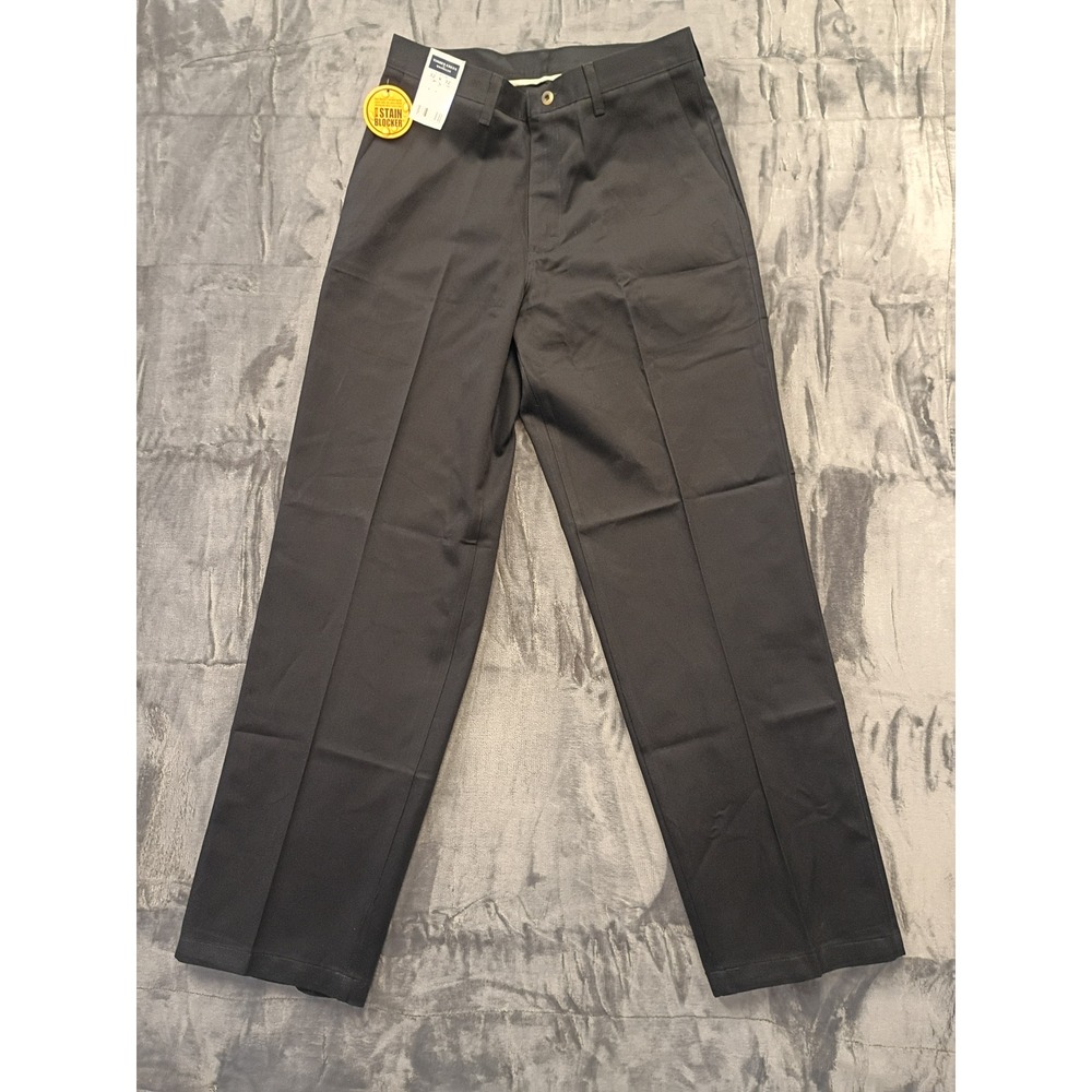 Timber Creek by Wrangler Men Ultimate Khakis Flat Front Stain Blocker Pant 32x32